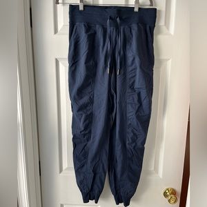 lululemon navy joggers